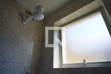 Banheiro de apartamento à venda com 2 quartos, 66m² em Jardim Botânico, Porto Alegre
