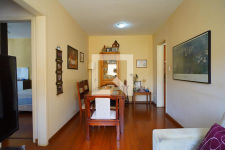 Sala de apartamento à venda com 2 quartos, 66m² em Jardim Botânico, Porto Alegre