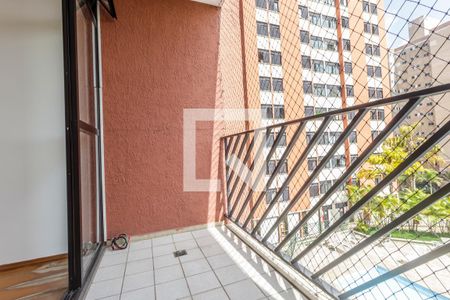 Varanda de apartamento para alugar com 3 quartos, 76m² em Tamboré, Barueri