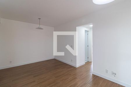 Sala de apartamento à venda com 2 quartos, 72m² em Vila Anglo Brasileira, São Paulo