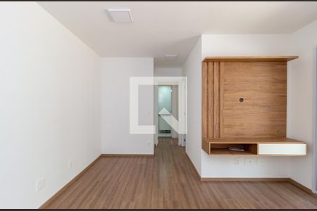 Sala  de apartamento para alugar com 2 quartos, 50m² em Vila Lourdes, São Paulo