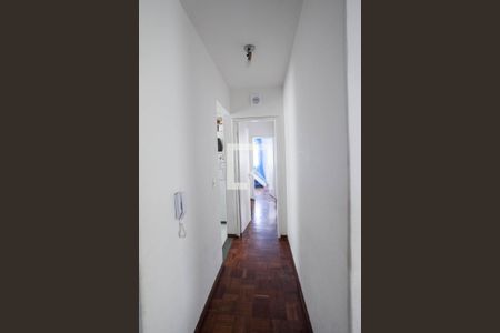 Corredor de apartamento à venda com 3 quartos, 65m² em Liberdade, Belo Horizonte