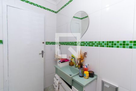 Casa à venda com 187m², 3 quartos e 2 vagasBanheiro 2