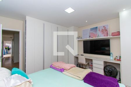 Casa à venda com 187m², 3 quartos e 2 vagasQuarto 1