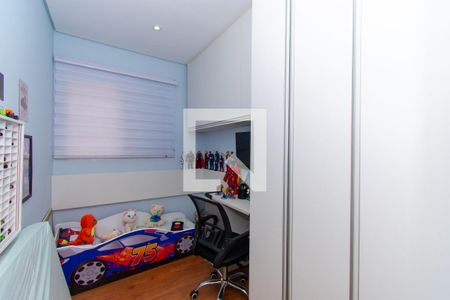 Casa à venda com 187m², 3 quartos e 2 vagasQuarto 2