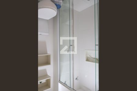 Banheiro de kitnet/studio à venda com 1 quarto, 27m² em Vila Clementino, São Paulo