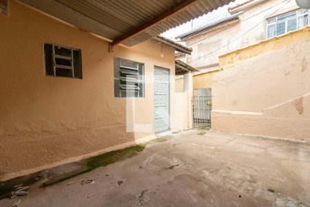 Casa para alugar com 50m², 1 quarto e sem vagaQuintal