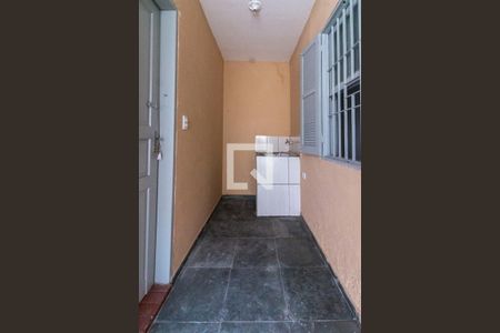 Casa para alugar com 50m², 1 quarto e sem vagaÁrea de Serviço
