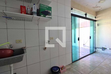 Apartamento à venda com 100m², 2 quartos e 2 vagasÁrea de Serviço