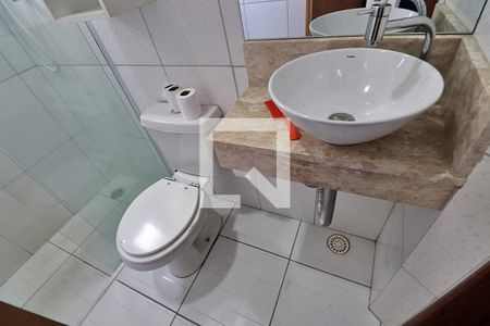 Apartamento à venda com 100m², 2 quartos e 2 vagasBanheiro Social