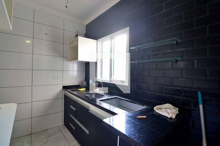 Apartamento à venda com 100m², 2 quartos e 2 vagasCozinha