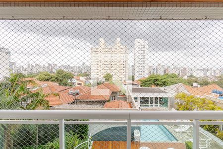 Apartamento à venda com 156m², 3 quartos e 3 vagasVista da Suíte 1