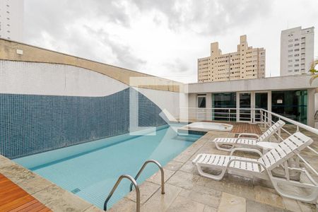 Apartamento à venda com 156m², 3 quartos e 3 vagasPiscina