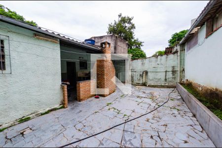 Casa à venda com 315m², 2 quartos e 3 vagasÁrea externa