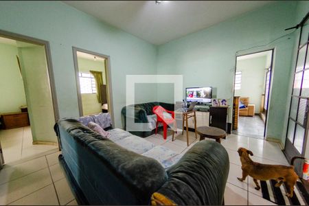 Sala 2 de casa à venda com 2 quartos, 315m² em Alto Barroca, Belo Horizonte