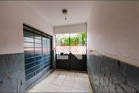 Casa à venda com 315m², 2 quartos e 3 vagasGaragem