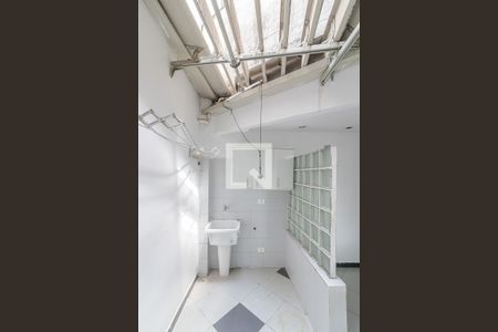 Apartamento para alugar com 100m², 2 quartos e 1 vaga Apartamento para alugar com 100m², 2 quartos e 1 vagaÁrea de Serviço