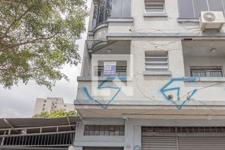 Apartamento para alugar com 100m², 2 quartos e 1 vaga Apartamento para alugar com 100m², 2 quartos e 1 vagaFachada