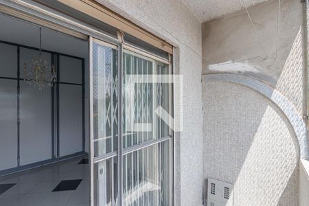 Apartamento para alugar com 100m², 2 quartos e 1 vaga Apartamento para alugar com 100m², 2 quartos e 1 vagaSacada