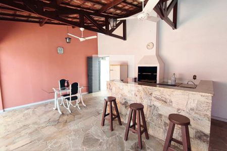 Casa à venda com 256m², 4 quartos e 3 vagasÁrea gourmet