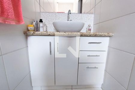 Casa à venda com 256m², 4 quartos e 3 vagasBanheiro Social