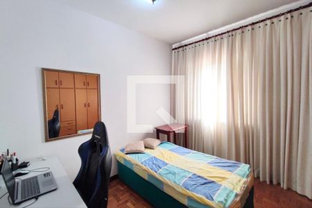 Casa à venda com 256m², 4 quartos e 3 vagasQuarto 1