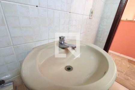 Casa à venda com 256m², 4 quartos e 3 vagasLavabo