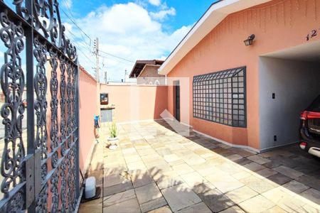 Casa à venda com 256m², 4 quartos e 3 vagasGaragem
