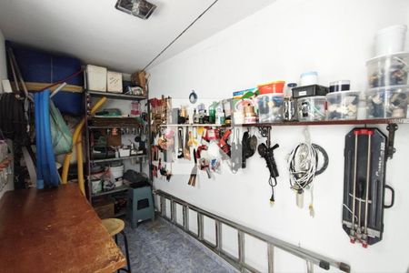 Casa à venda com 256m², 4 quartos e 3 vagasComôdo extra