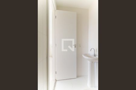Apartamento para alugar com 33m², 2 quartos e sem vaga Apartamento para alugar com 33m², 2 quartos e sem vagaBanheiro