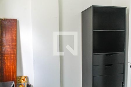 Apartamento para alugar com 64m², 1 quarto e sem vagaQuarto de Serviço