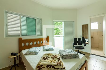 Casa à venda com 220m², 3 quartos e 4 vagas Casa à venda com 220m², 3 quartos e 4 vagasSuíte 1