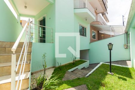 Casa à venda com 220m², 3 quartos e 4 vagas Casa à venda com 220m², 3 quartos e 4 vagasJardim