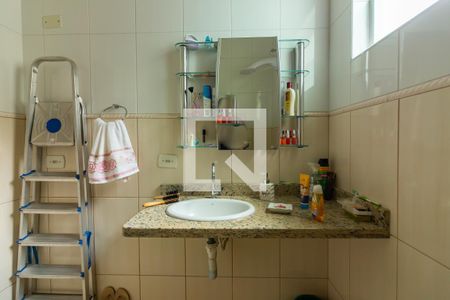 Casa à venda com 220m², 3 quartos e 4 vagas Casa à venda com 220m², 3 quartos e 4 vagasBanheiro da Suíte 1