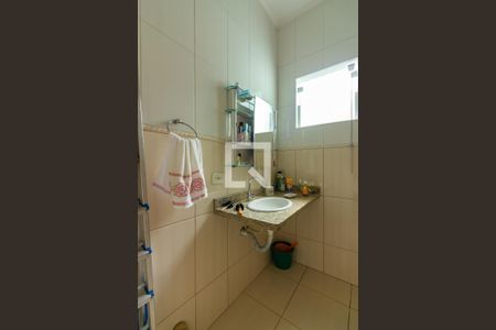 Casa à venda com 220m², 3 quartos e 4 vagas Casa à venda com 220m², 3 quartos e 4 vagasBanheiro da Suíte 1