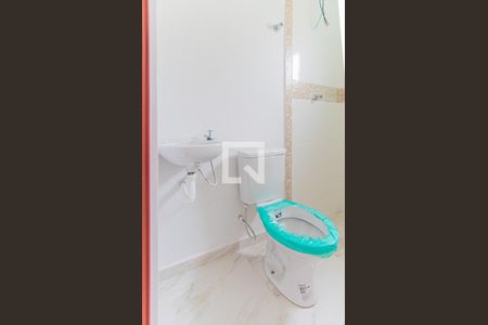 Banheiro de kitnet/studio para alugar com 1 quarto, 35m² em Bangú, Santo André