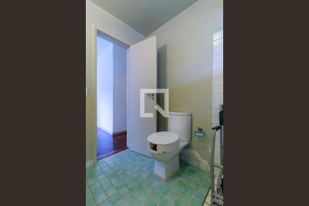 Apartamento à venda com 137m², 3 quartos e 2 vagasSuíte - Banheiro