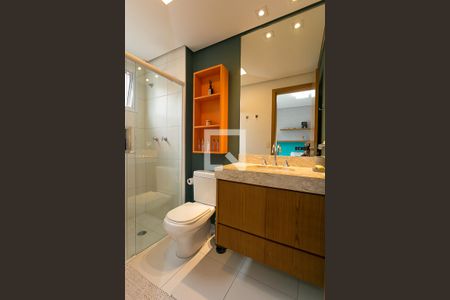 Apartamento para alugar com 104m², 2 quartos e 2 vagas Apartamento para alugar com 104m², 2 quartos e 2 vagasBanheiro da Suíte 1