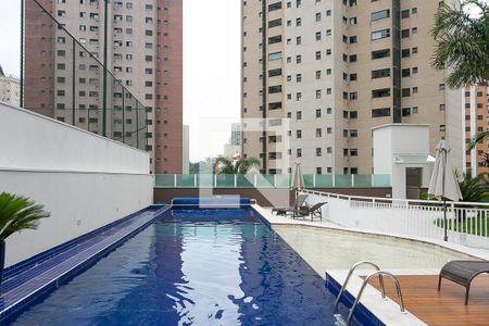 Apartamento para alugar com 104m², 2 quartos e 2 vagas Apartamento para alugar com 104m², 2 quartos e 2 vagasÁrea comum - Piscina