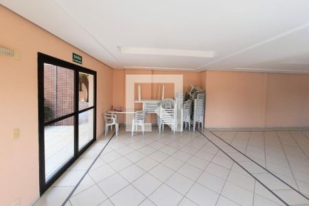 Apartamento para alugar com 65m², 2 quartos e 1 vagaÁrea comum - Salão de festas
