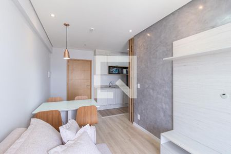 Sala de apartamento à venda com 2 quartos, 52m² em Centro, Osasco