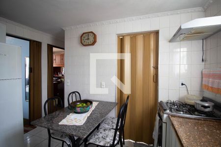 Apartamento à venda com 56m², 2 quartos e 1 vagaCozinha