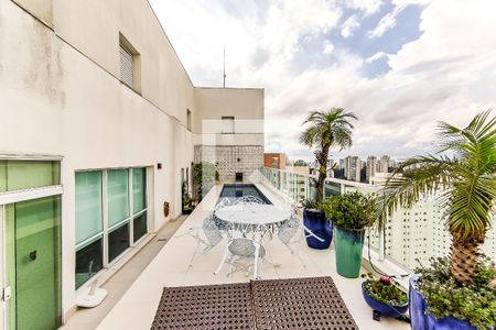 Apartamento à venda com 473m², 3 quartos e 5 vagasTerraço / Piscina