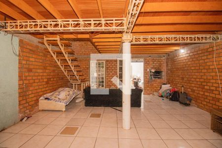 Sala e Cozinha de casa à venda com 3 quartos, 240m² em São Geraldo, Porto Alegre