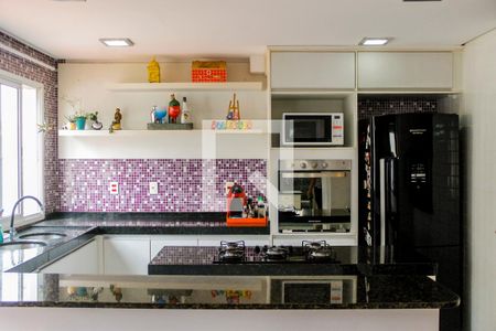 Cozinha de apartamento à venda com 2 quartos, 140m² em Santa Maria, São Caetano do Sul