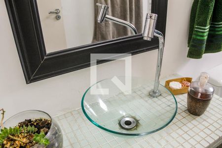 Apartamento à venda com 140m², 2 quartos e 2 vagasBanheiro Social