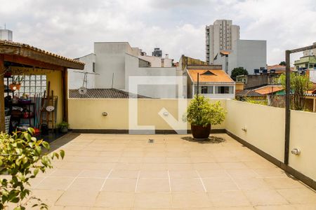 Apartamento à venda com 140m², 2 quartos e 2 vagasCobertura