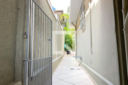 Casa para alugar com 260m², 3 quartos e 3 vagasCorredor