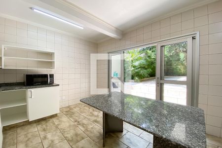 Casa para alugar com 260m², 3 quartos e 3 vagasCozinha