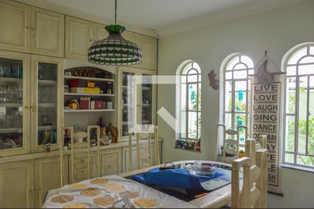 Casa à venda com 400m², 4 quartos e 4 vagasCopa